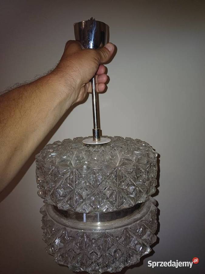 Retro lampa wiszaca z 1966 roku Krysztal metal Lubań
