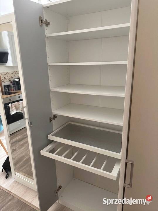 Szafa biała PAX IKEA z drzwiami lustrzanymi i Wrocław