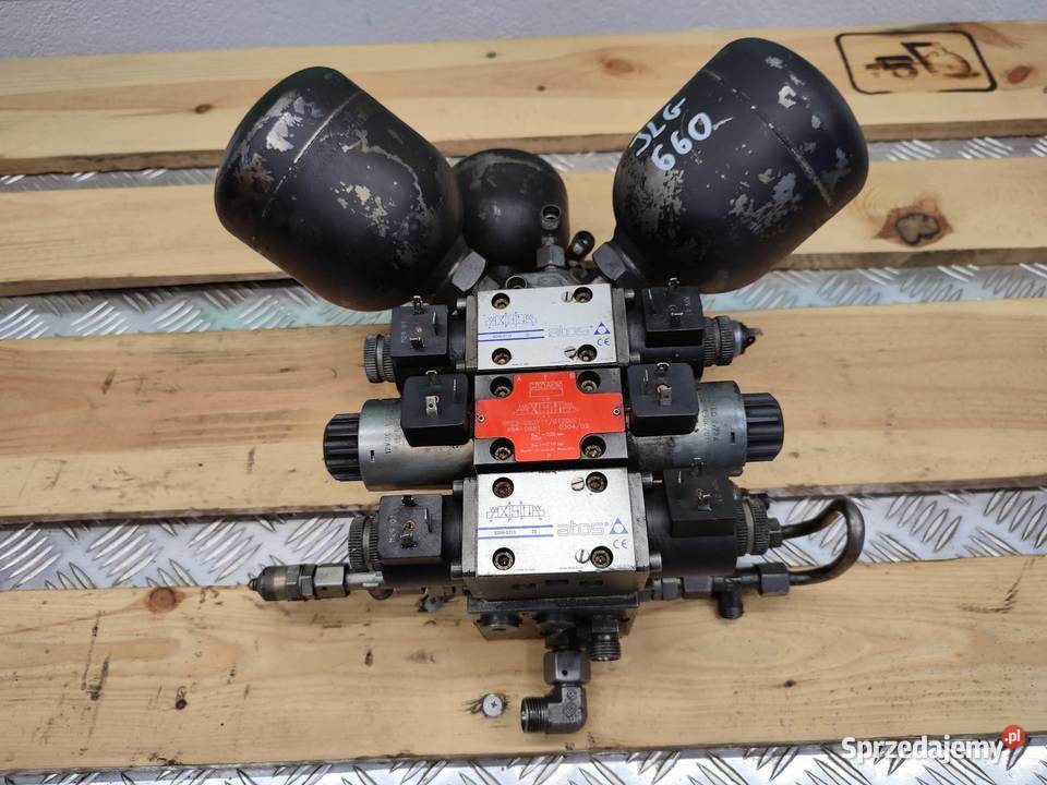 Blok hydrauliczny JLG 660 RPE3063Y1101200E1 Pozostałe wielkopolskie Wilkowo