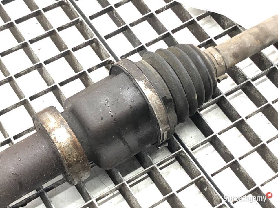 PÓŁOŚ PRAWY PRZÓD FORD FOCUS III BV613B436TA 10