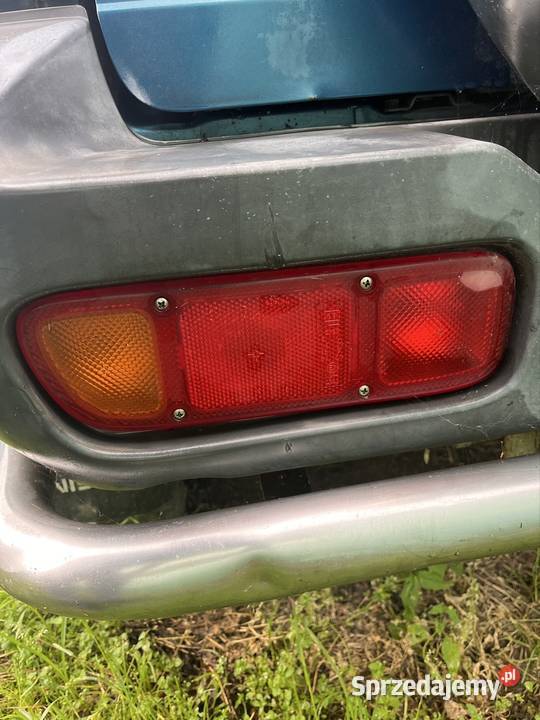 Sprzedam lampy tył do Nissan terrano II terenowe Włodawa