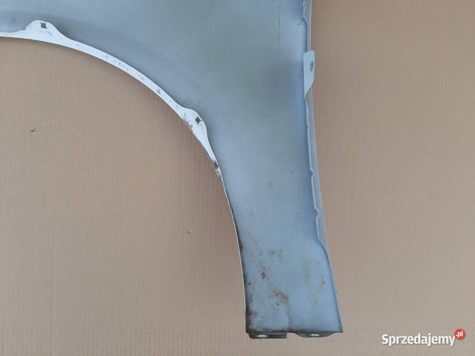 SEAT LEON IV 4 BŁOTNIK PRAWY PRZÓD 5FA821116A Trzciel