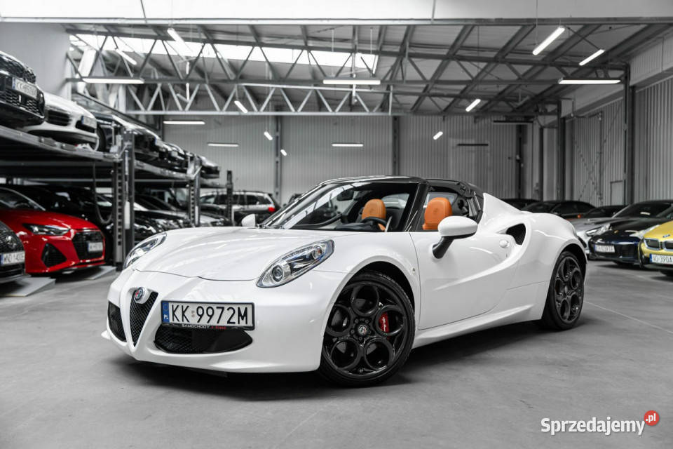 Alfa Romeo 4C SPIDER Krajowa 1 właściciel nieuszkodzony Węgrzce sprzedam