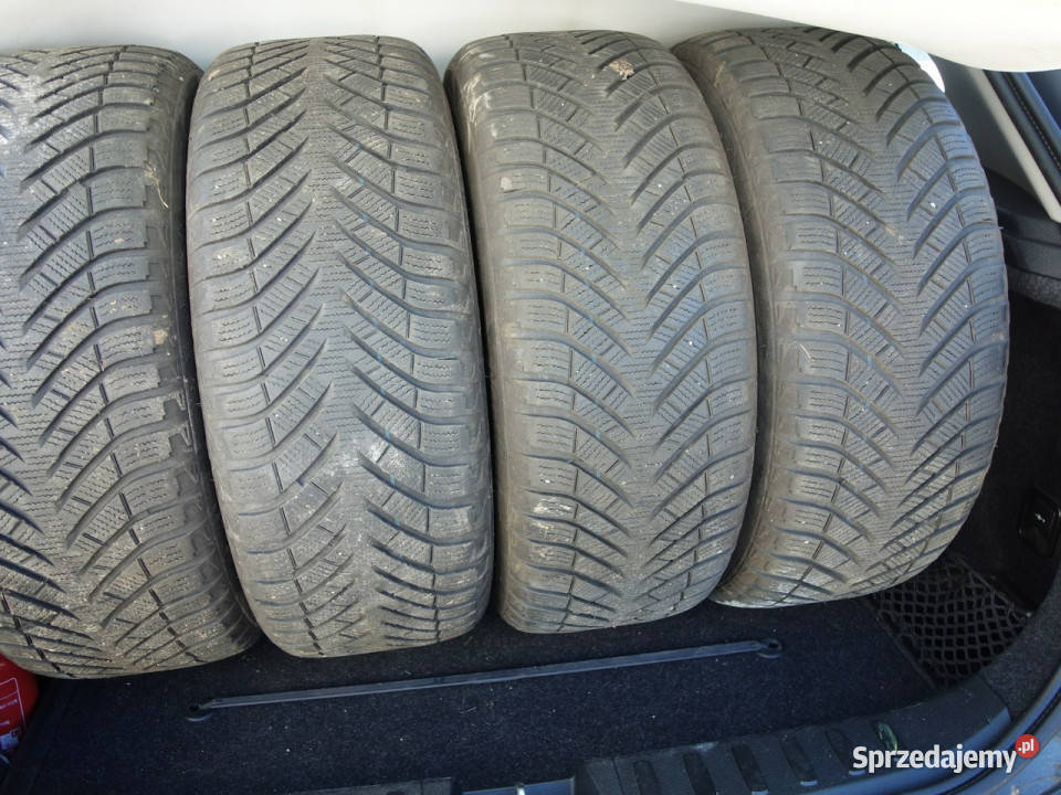 BMW X1 BMW X1 E84 20 ZADBANA I E84 20092015 wielofunkcyjna kierownica