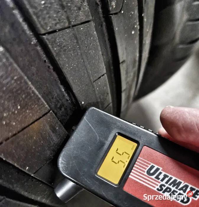Opony letnie premium Pirelli Scorpion 255 45 R19 Bobrowniki sprzedam