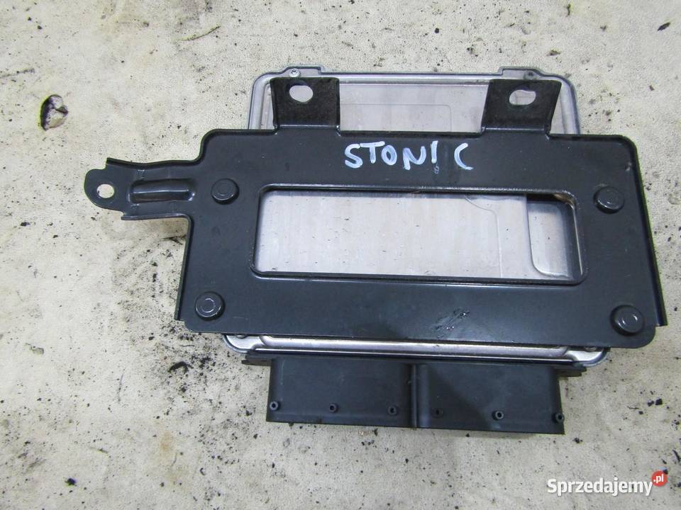 STEROWNIK KOMPUTER SILNIKA 16 CRDI KIA STONIC osobowe Komputery