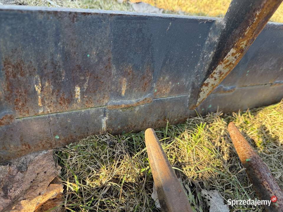 Wycinak Szczękowy Quicke 115 Mocowane Weidemann Ładowacze czołowe Maszyny rolnicze wielkopolskie Godziesze Wielkie