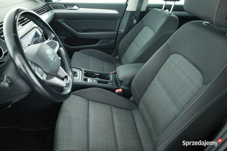 VW Passat 20 TDI światła LED