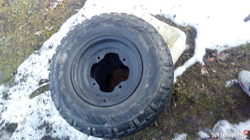 Opony i felgi 10 i 9 plus opony bashan 250 Bashan lubelskie Kraśnik sprzedam