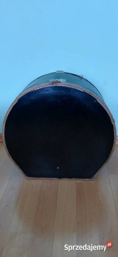 Zabytkowy kufer na kapelusze Kraków