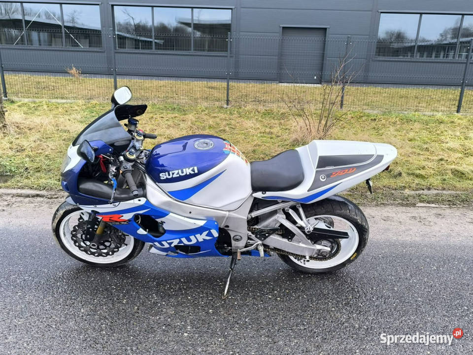 Suzuki GSXR 750 140 2001r K1 47
