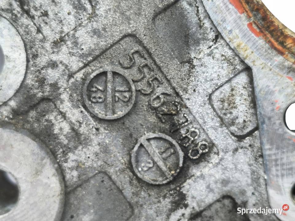 POKRYWA ROZRZĄDU POMPA OLEJU Opel Astra J Meriva osobowe lubelskie Chełm