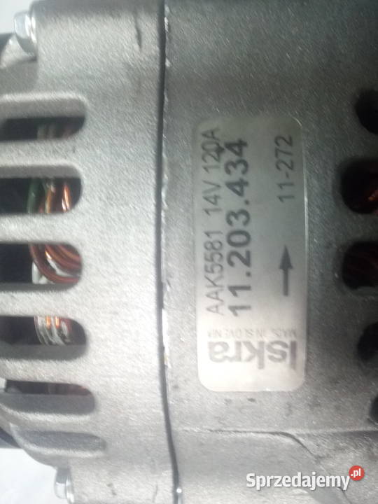 Alternator Iska AAK5581 Holland 2855467 Oryginał