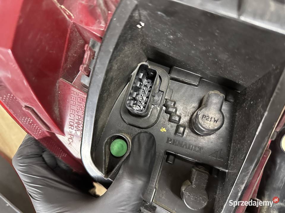 Renault Clio III 3 Lift Hatchback Lampy Tył osobowe Pszczyna