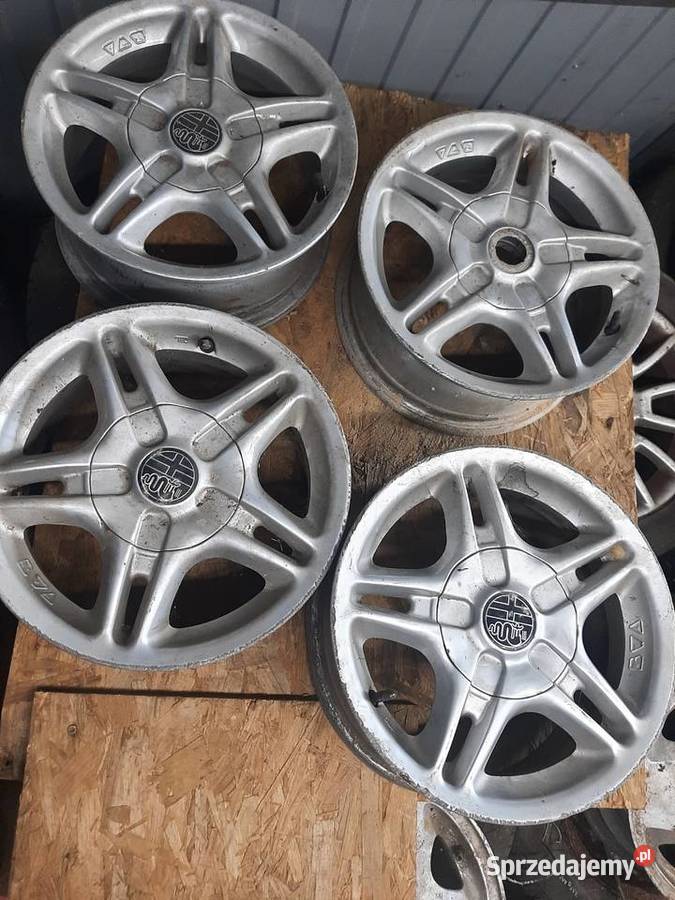 Alfa Romeo Fiat komplet alufelg R14 4x98 ET36 Ksawerów
