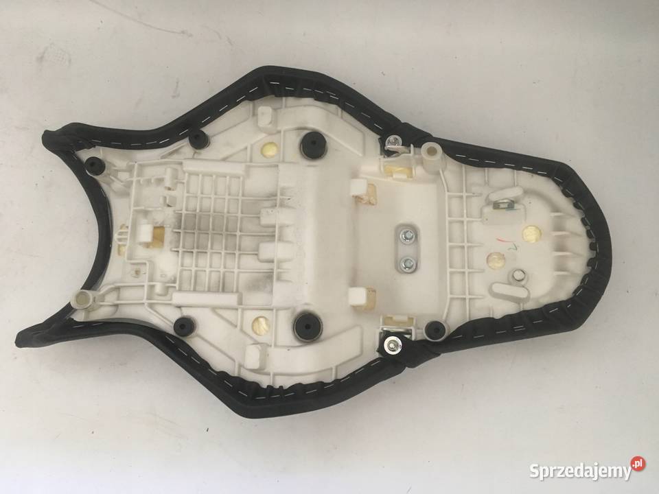 YAMAHA MT 10 Siedzenie fotel kanapa B672473000 wielkopolskie Łobżenica