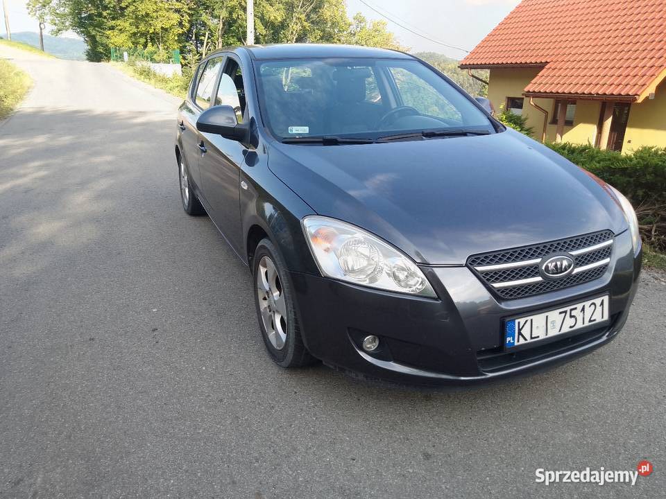 Kia cee'd 1,4 benzyna z gazem