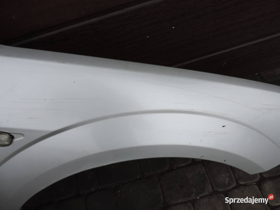 BŁOTNIK PRAWY PRZÓD FORD MONDEO MK3 KOLOR 60 Nowy Sącz