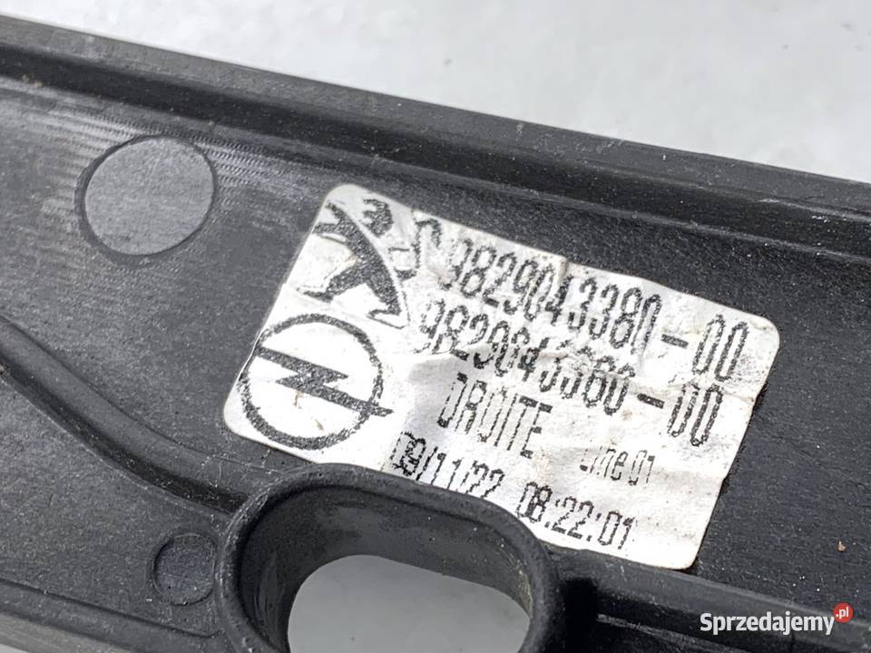 PODNOŚNIK SZYBY PRAWY PRZÓD OPEL CORSA F podkarpackie