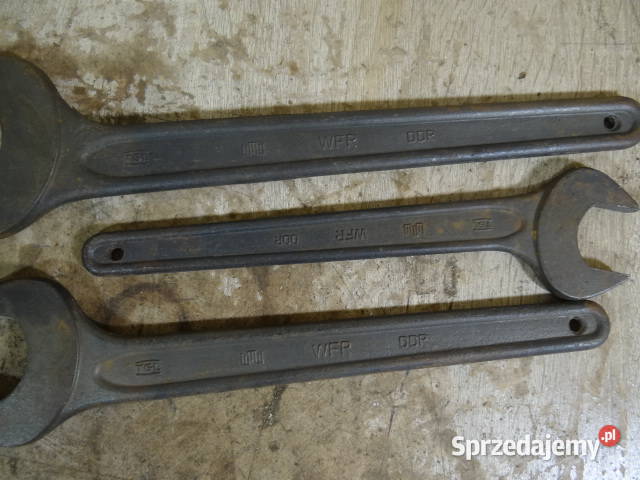 3 klucze płaskie WFR 30 36 40 org DDR Żary