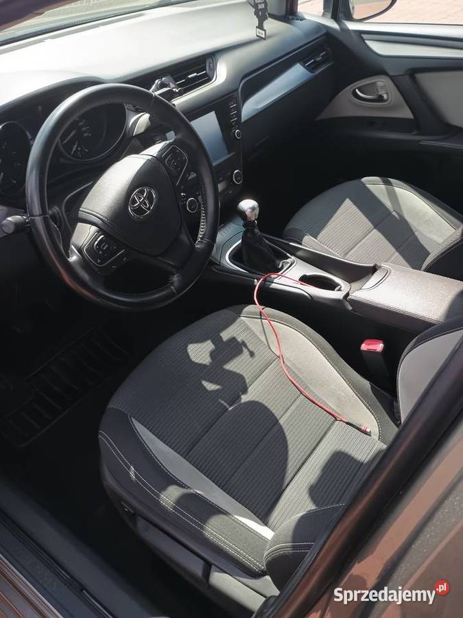 Toyota Avensis 18 benzyna Zarejestrowany w Polsce Konstantynów Łódzki