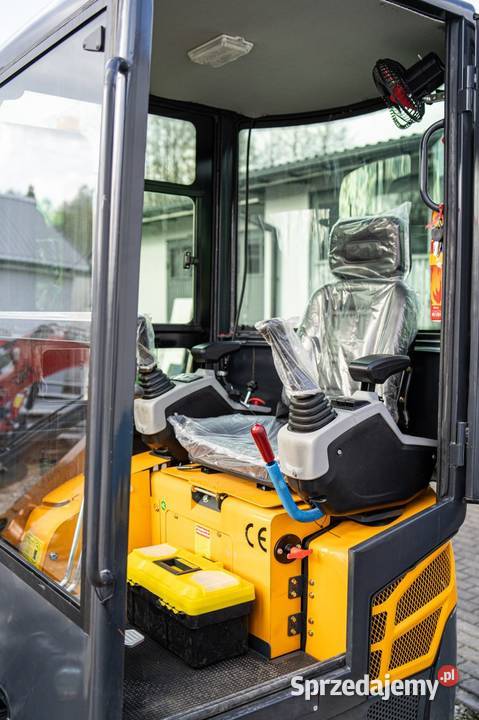 Mini koparka 18t Gwarancja Leasing KREDYT łódzkie Radomsko sprzedam