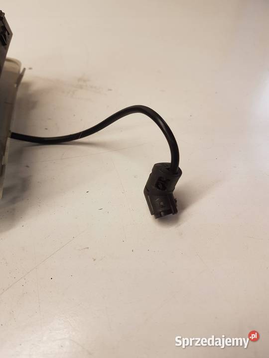 CZUJNIK RUCHU KABINY AUDI A4 B8 A5 Q5 8K0951177 Przystajń
