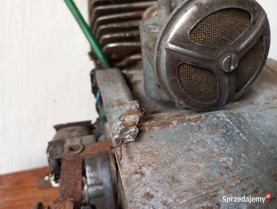 ROMET KOMAR MOTORYNKA SILNIK KARTERY NIE WSK warmińsko-mazurskie Susz