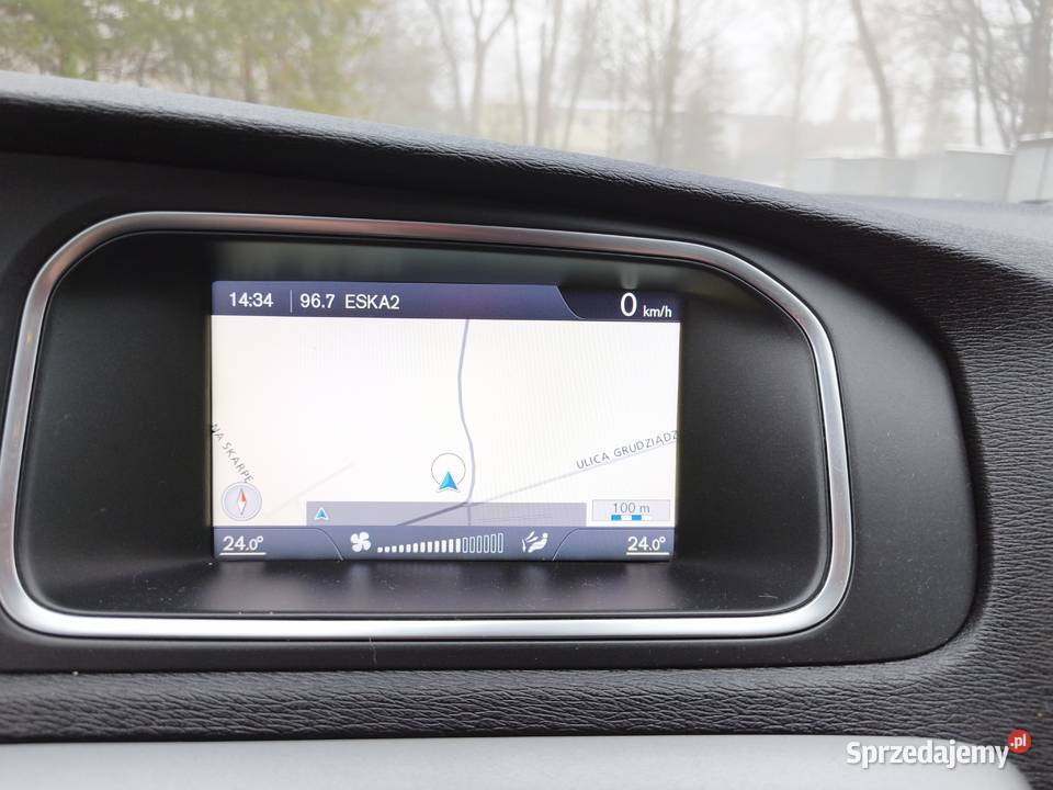 Volvo V40 D2 116 Z prywatnych rąk zadbany Rok produkcji 2012 kujawsko-pomorskie Unisław sprzedam