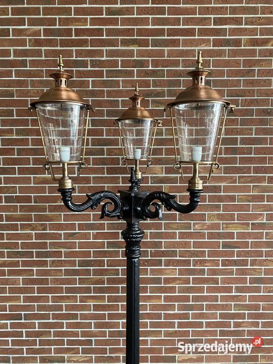 Luksusowa potrójna lampa żeliwna z pięknymi