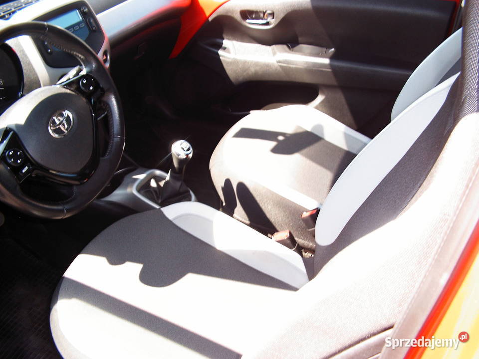 Toyota Aygo 10 benzyna 2016 r benzyna wielkopolskie sprzedam