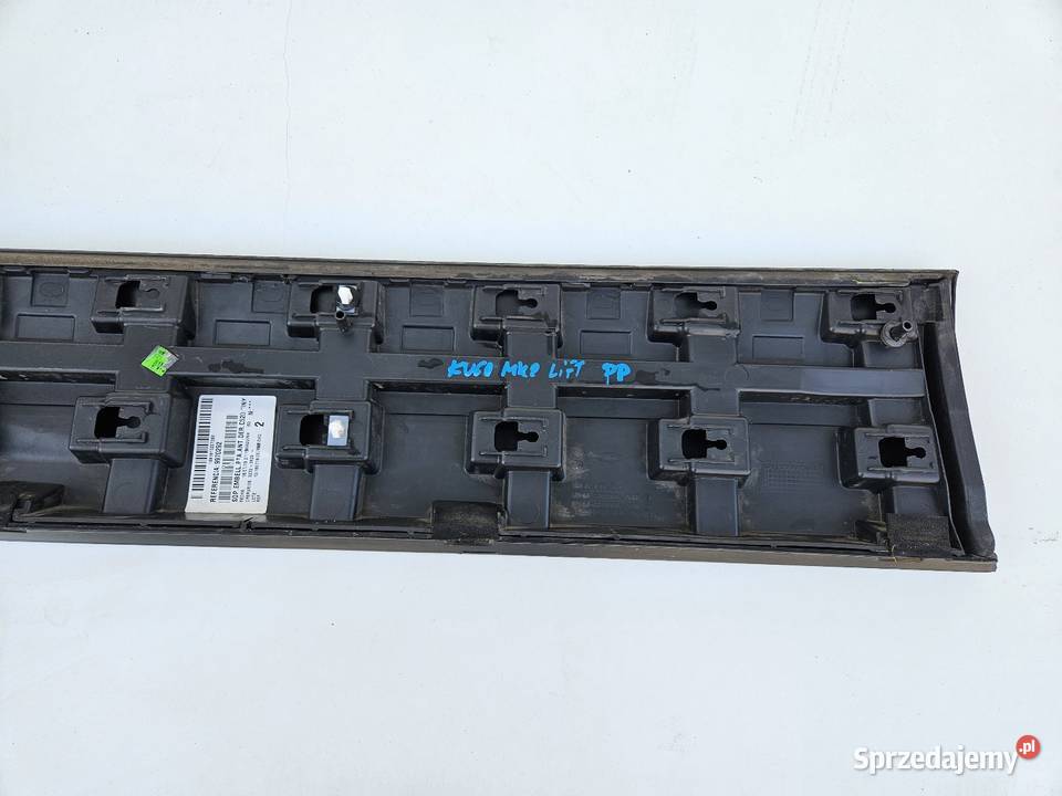 FORD KUGA MK2 LIFT LISTWA DRZWI PRAWY PRZÓD Międzychód
