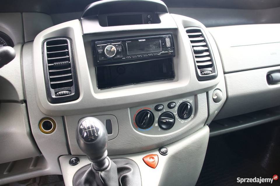 Opel Vivaro oryginalny 9 osobowy klimatyzacja Van / Minibus Toruń