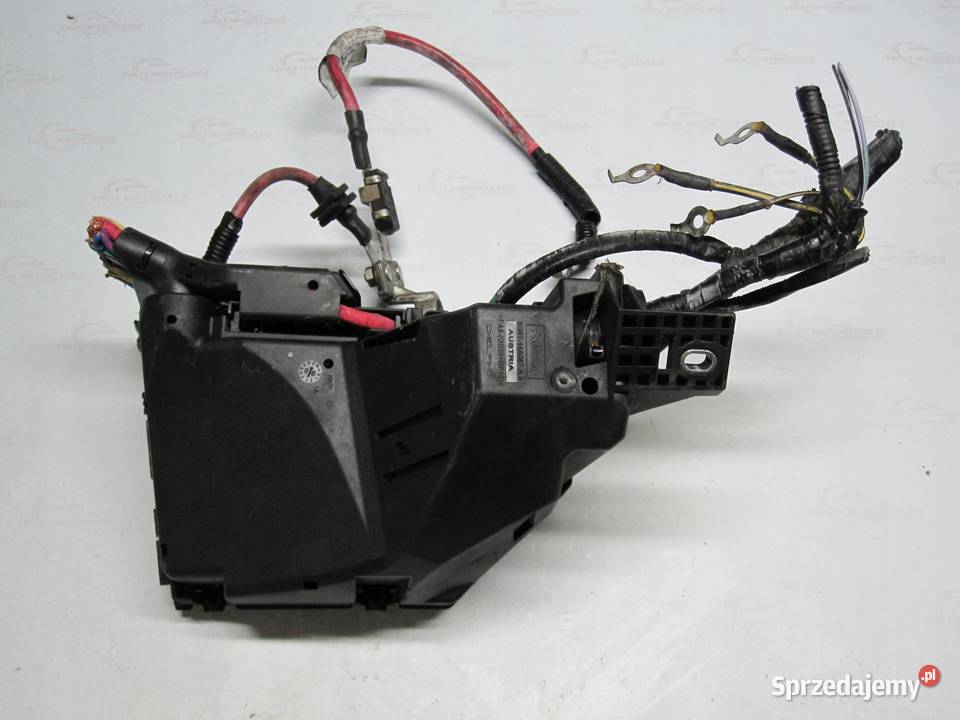 LAND ROVER FREELANDER II 22 TD4 06r skrzynka osobowe Skrzynki bezpieczników