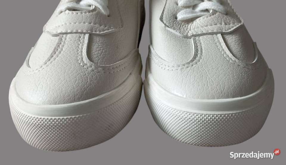 Trampki damskie białe klasyczne niskie Obuwie sportowe Chrzanów sprzedam