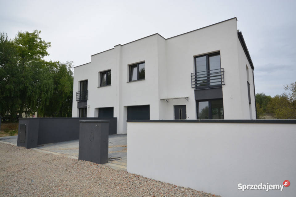 sprzedaży domu wolnostojącego 145m2 Jastków