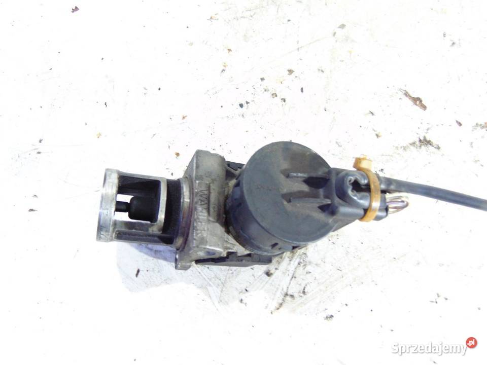 ZAWÓR EGR BMW E92 20 B 4136R038 sprzedam