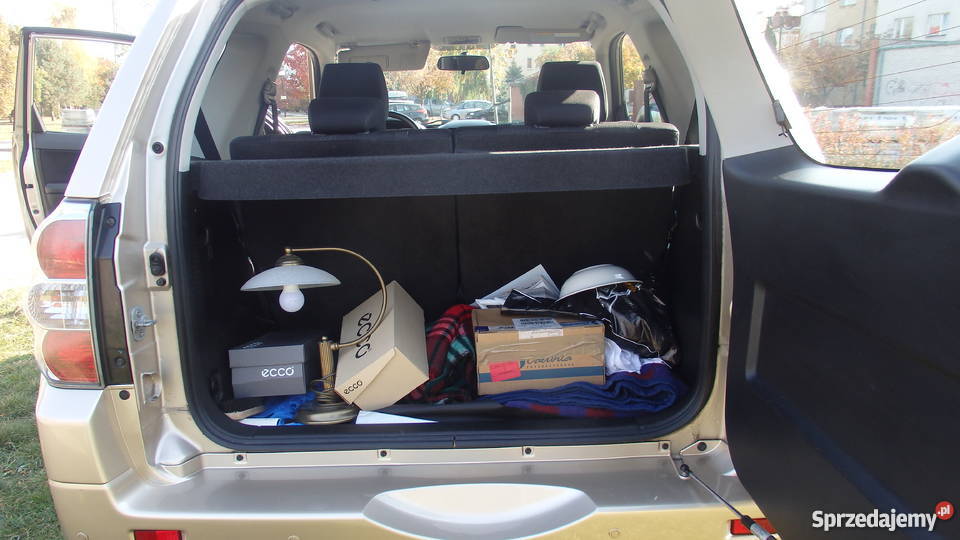 Suzuki Grand Vitara 3d 16 benzyna 106 2011r manualna Warszawa