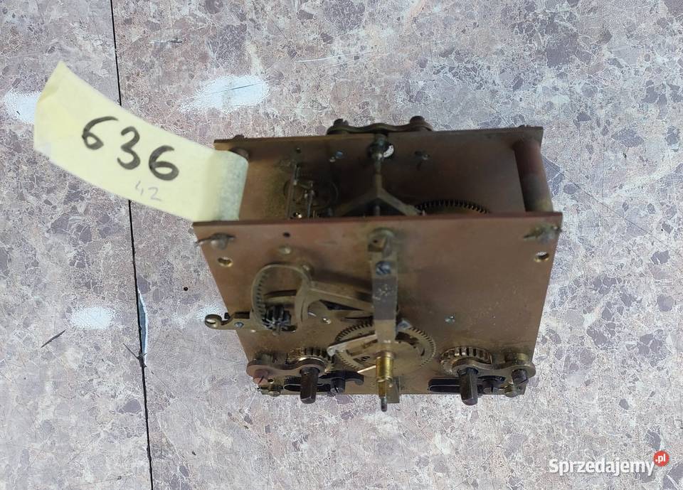 636 Mechanizm starego zegara ściennego pełna Tczew