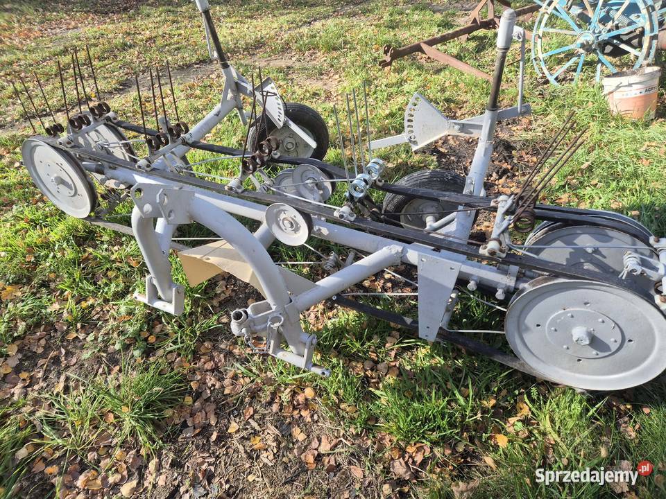 Zgrabiarka do siana przetrąsaczo zgrabiarka Bucze sprzedam