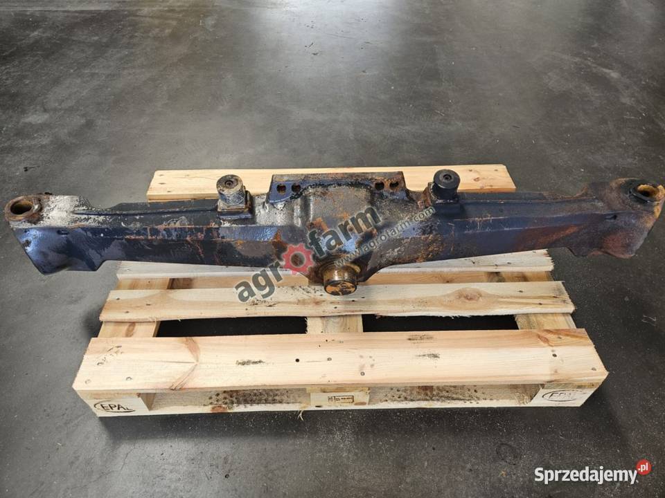 Obudowa mostu FWD Massey Ferguson 6180 6270 Części i osprzęt rolniczy Byków