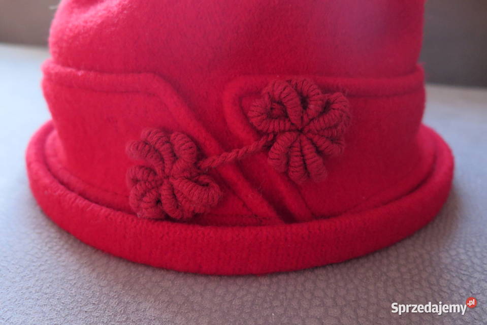 Piękny i niepowtarzalny kapelusz Willi Sara Komorniki