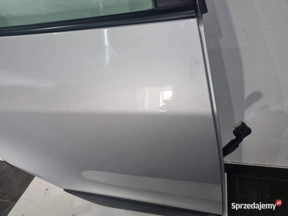 KOMPLETNE PRAWY TYL DRZWI RAH 9P HYUNDAI IX 35 Skierniewice