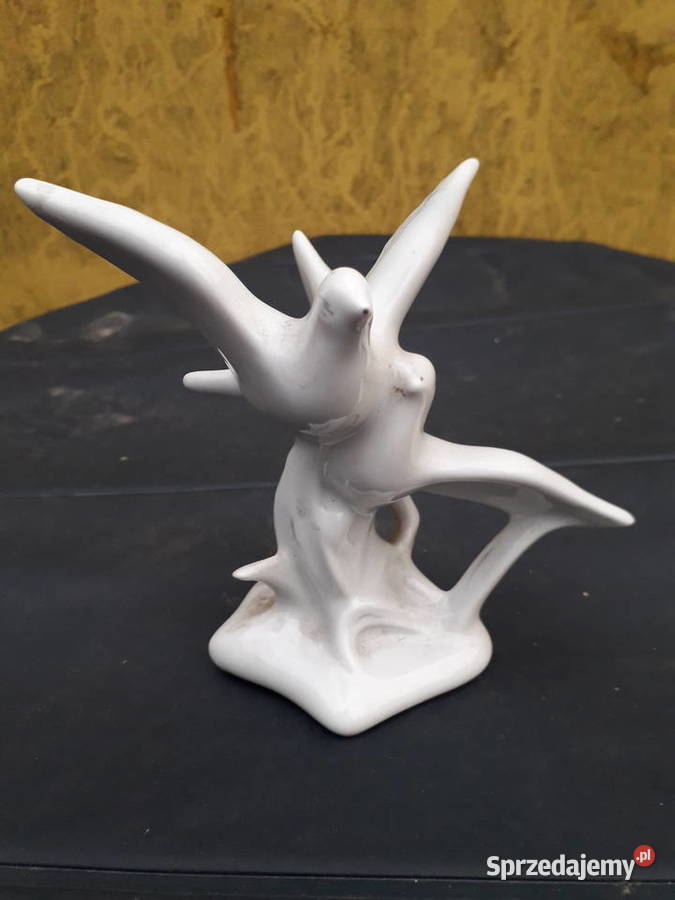 Porcelanowa figurka 60 gołębie Stipo DOROHOI mazowieckie Warszawa