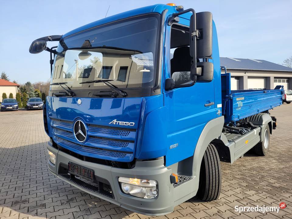 MERCEDESBENZ ATEGO 821 Wywrotka Trójstronna diesel