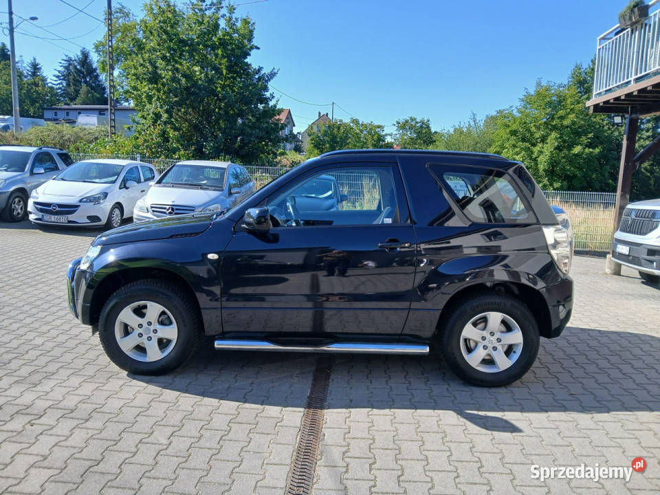 Suzuki Grand Vitara 16i 4X4 alufelgi klimatronik elektryczne lusterka