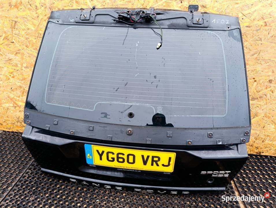 RANGE ROVER SPORT L320 LIFT KLAPA TYŁ 820 Klapy bagażnika Zbierkowo sprzedam
