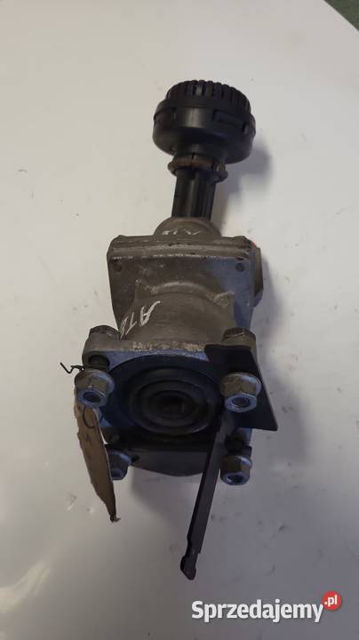 ZAWÓR GŁÓWNY HAMULCOWY MERCEDES 4613152630 Mojusz