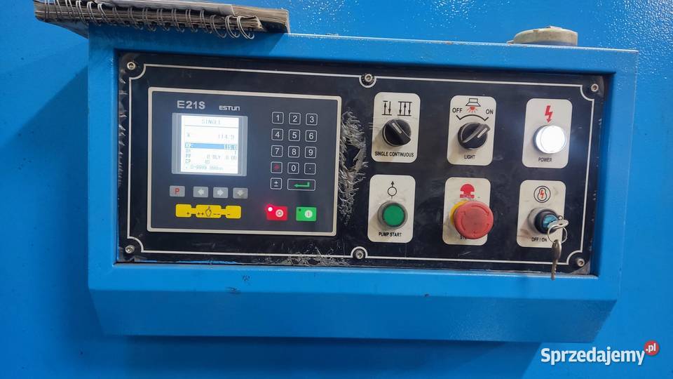 Hydrauliczne Nożyce Gilotynowe CNC 8 x 3200 mm podkarpackie Krosno
