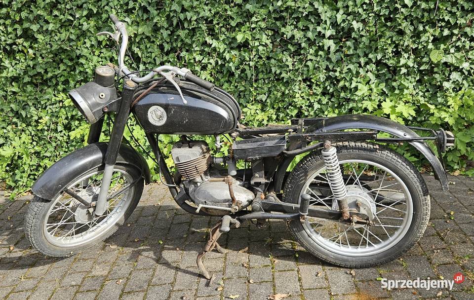 Motocykl WSK 125 nieuszkodzony Bielsko-Biała